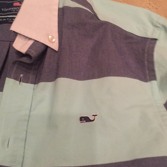 🎉New Year Sale Both Shirts for $45 Vineyard & AE - Picture 5 of 8